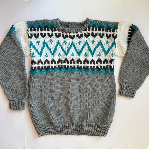Vintage Hand-knit Wool Sweater - Picture 5 of 8